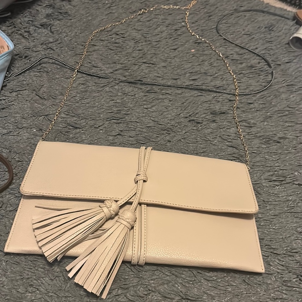 Lulus purse